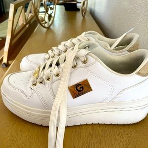 G by Guess Los Angeles sneakers size 7! Good condition